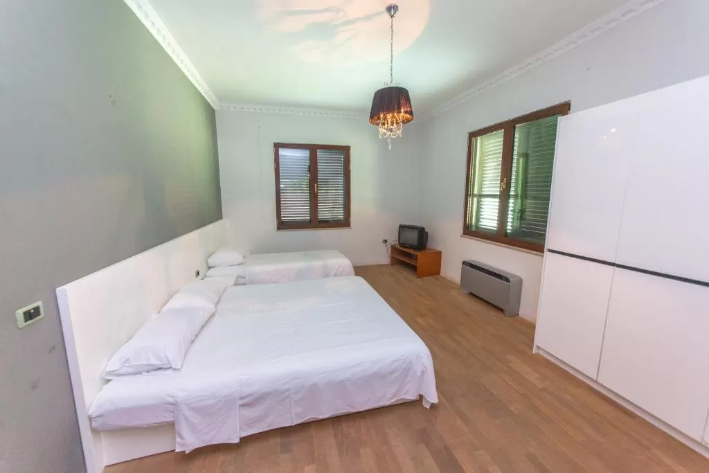 Kolaveri Resort - villa Rezidenca 2 bedroom -6.jpg